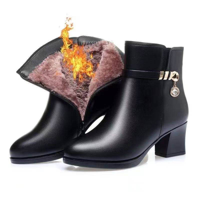 Velvet Thermal Non-slip Middle-aged And Elderly Female Boots - ALL-IN-ONE GENSTORE & SERVICES