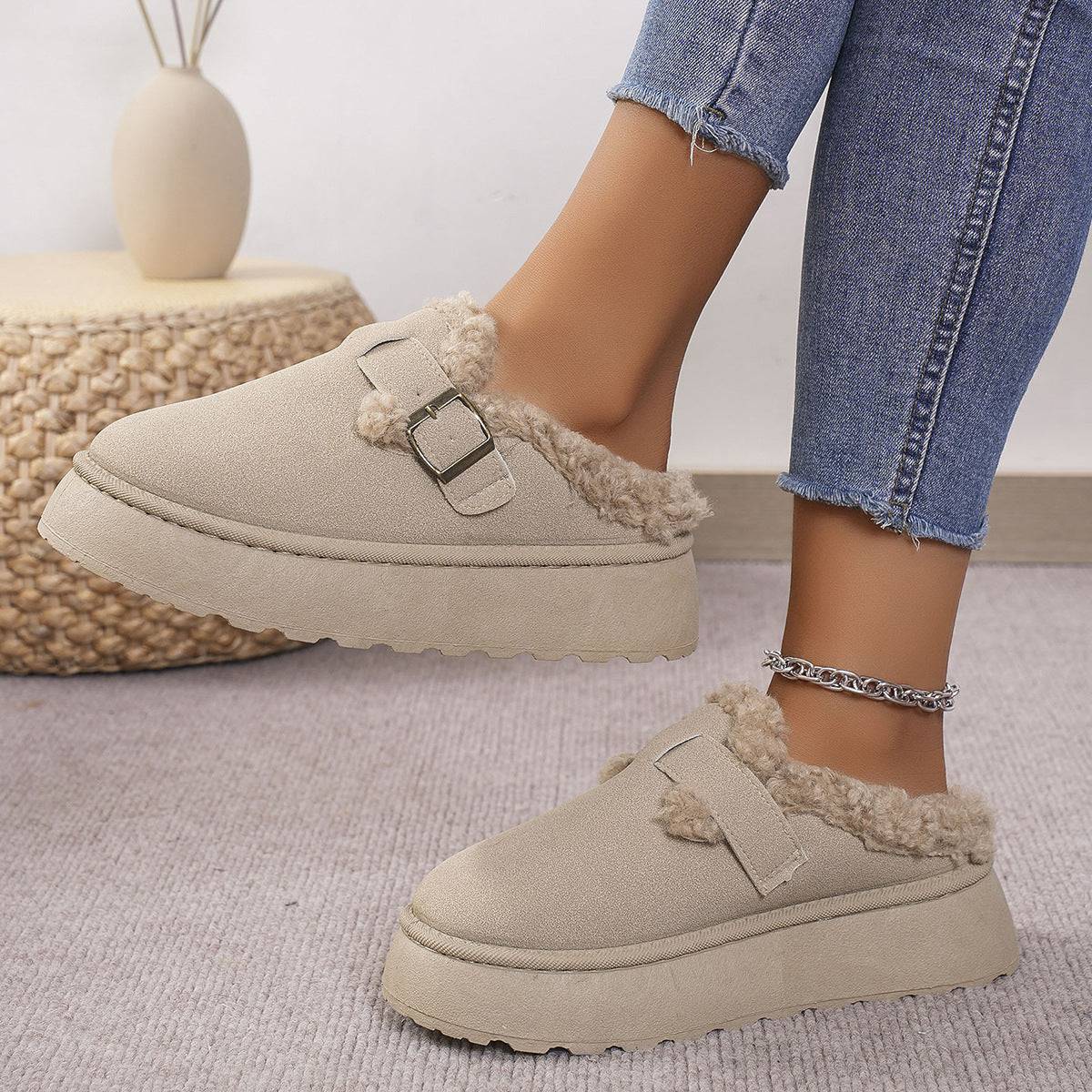 Fashion Thick-soled Plush Buckle Cotton Slippers Winter Indoor And Outdoor Casual Warm Shoes Women Garden Slipper - ALL-IN-ONE GENSTORE & SERVICES