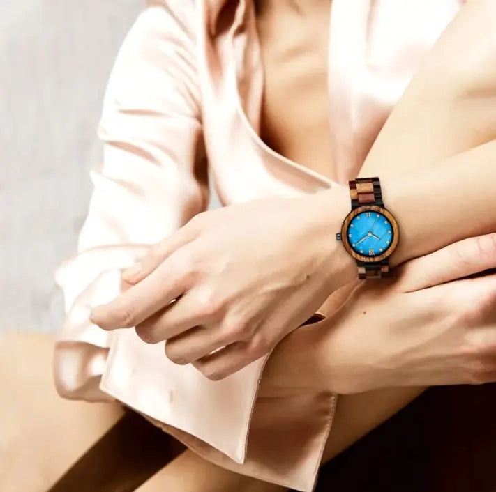 Simple Pearl Shell Color Wood Ladies Watch - ALL-IN-ONE GENSTORE & SERVICES