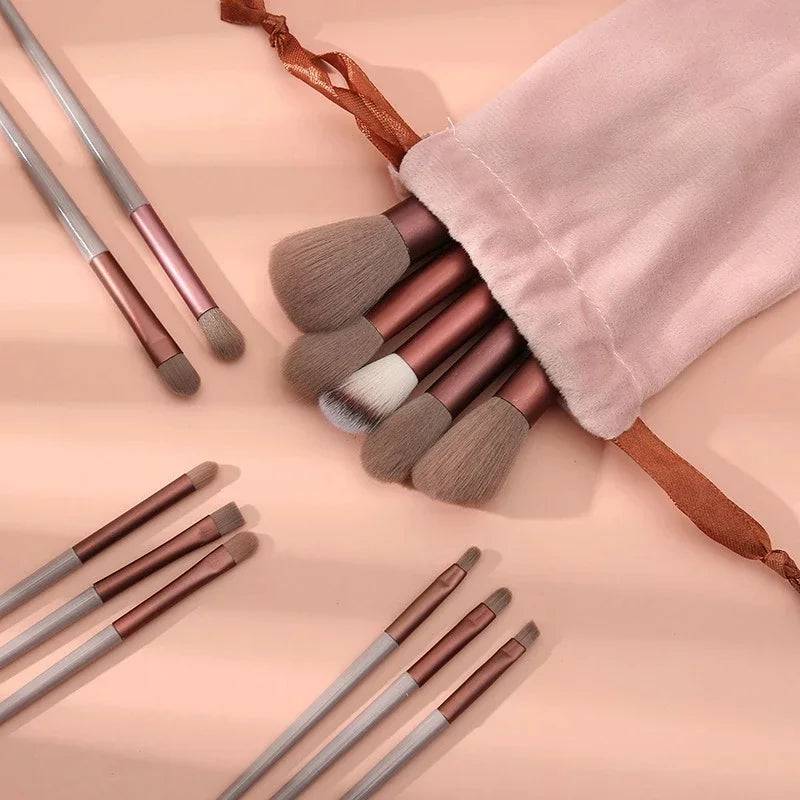 Incredible Makeup & Eyeshadow Brush Set with Essential Tools Bag